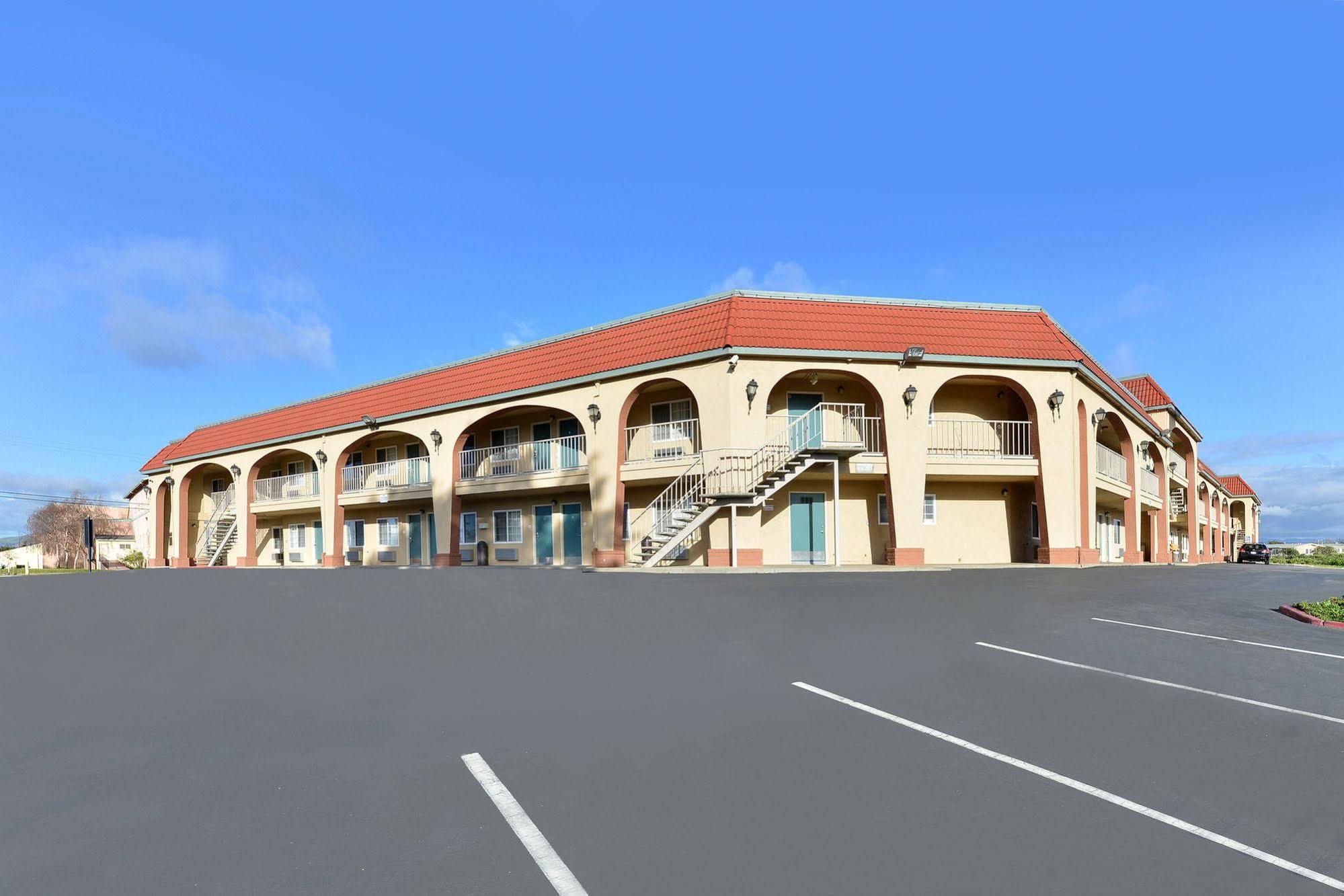 Salinas Inn Kültér fotó
