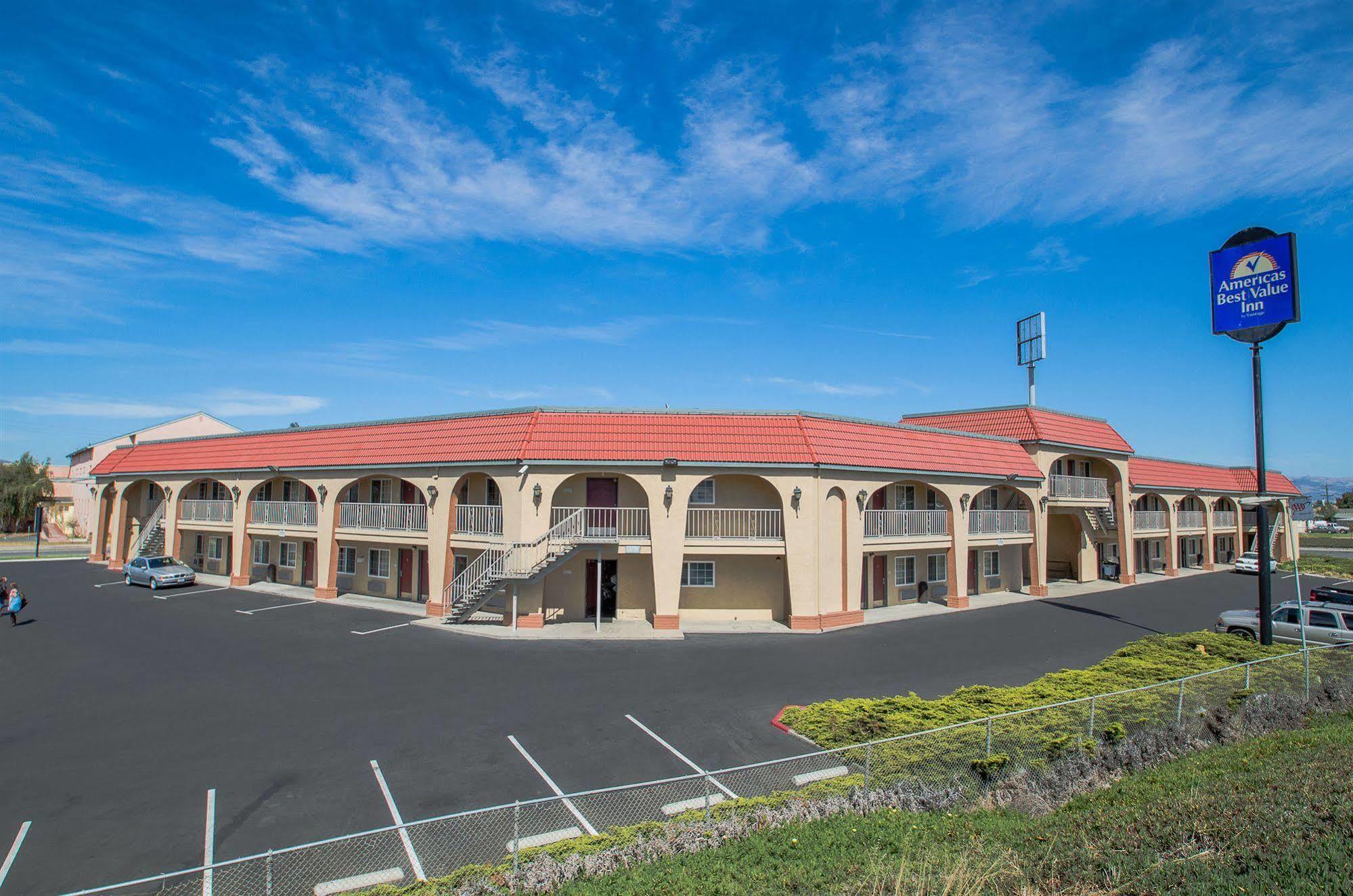 Salinas Inn Kültér fotó