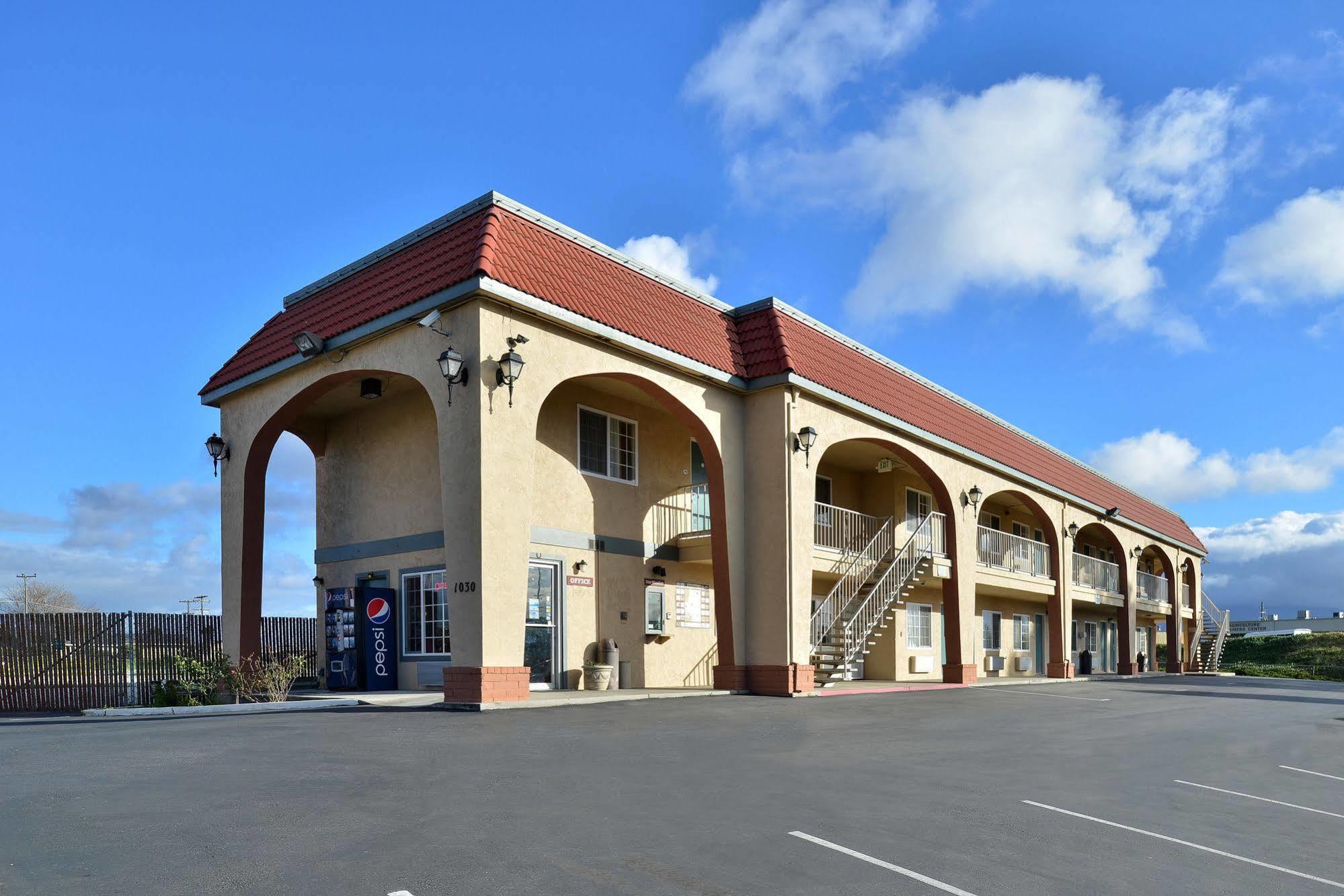 Salinas Inn Kültér fotó